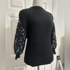 Anthropologie Black Puff Sleeve Sweater in Black and White Size XS